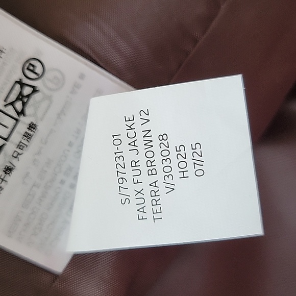 GAP Factory Women's Relaxed Faux-Fur Jacket in Brown- Size XS- New! - Picture 7 of 13